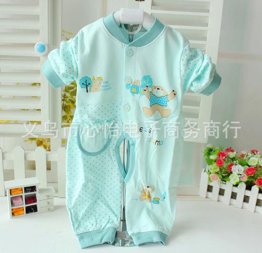 春秋必備單品 供應(yīng)長袖連體衣，打造舒適又時(shí)尚的寶寶著裝體驗(yàn)